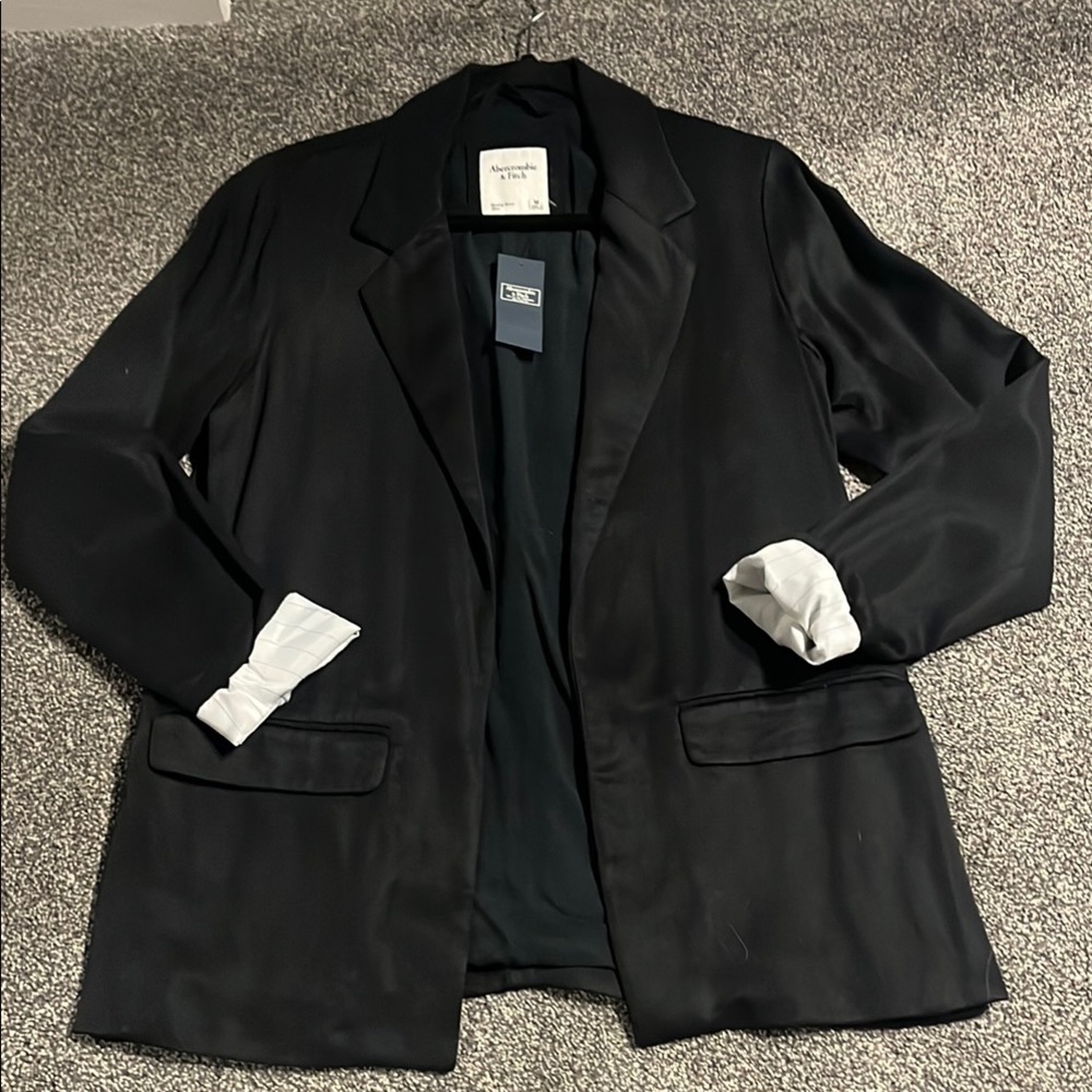Abercrombie & Fitch Black Blazer (M) FINAL SALE